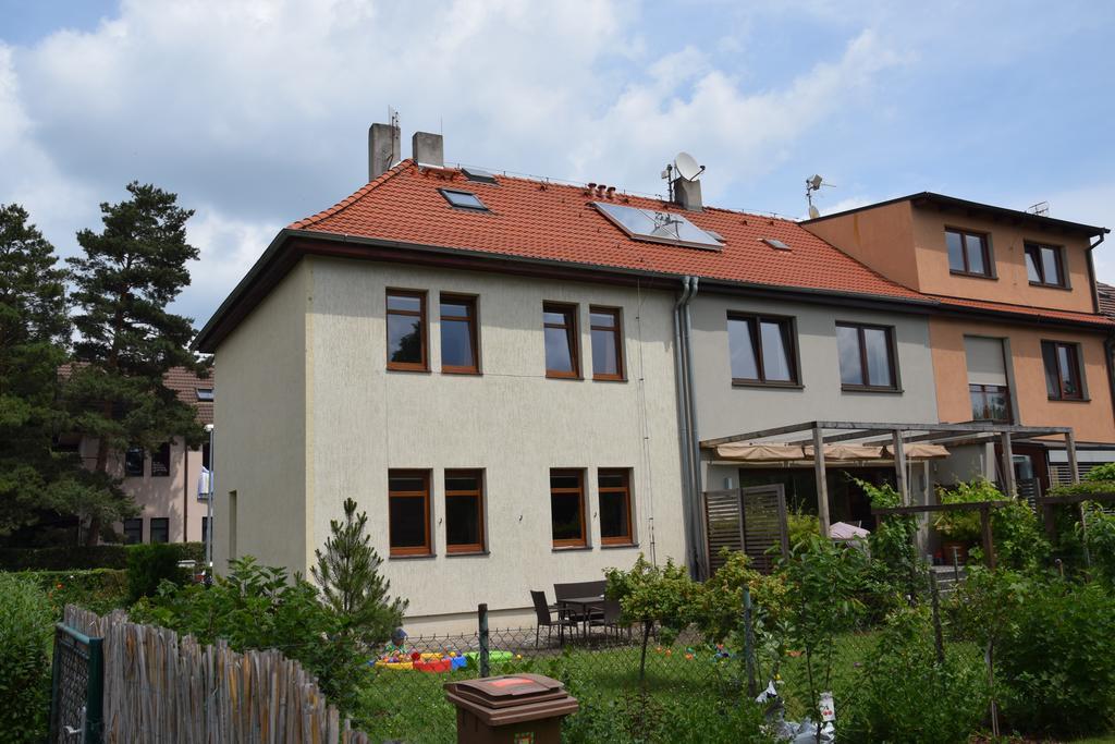 Classical House In Prague 6 Exteriör bild